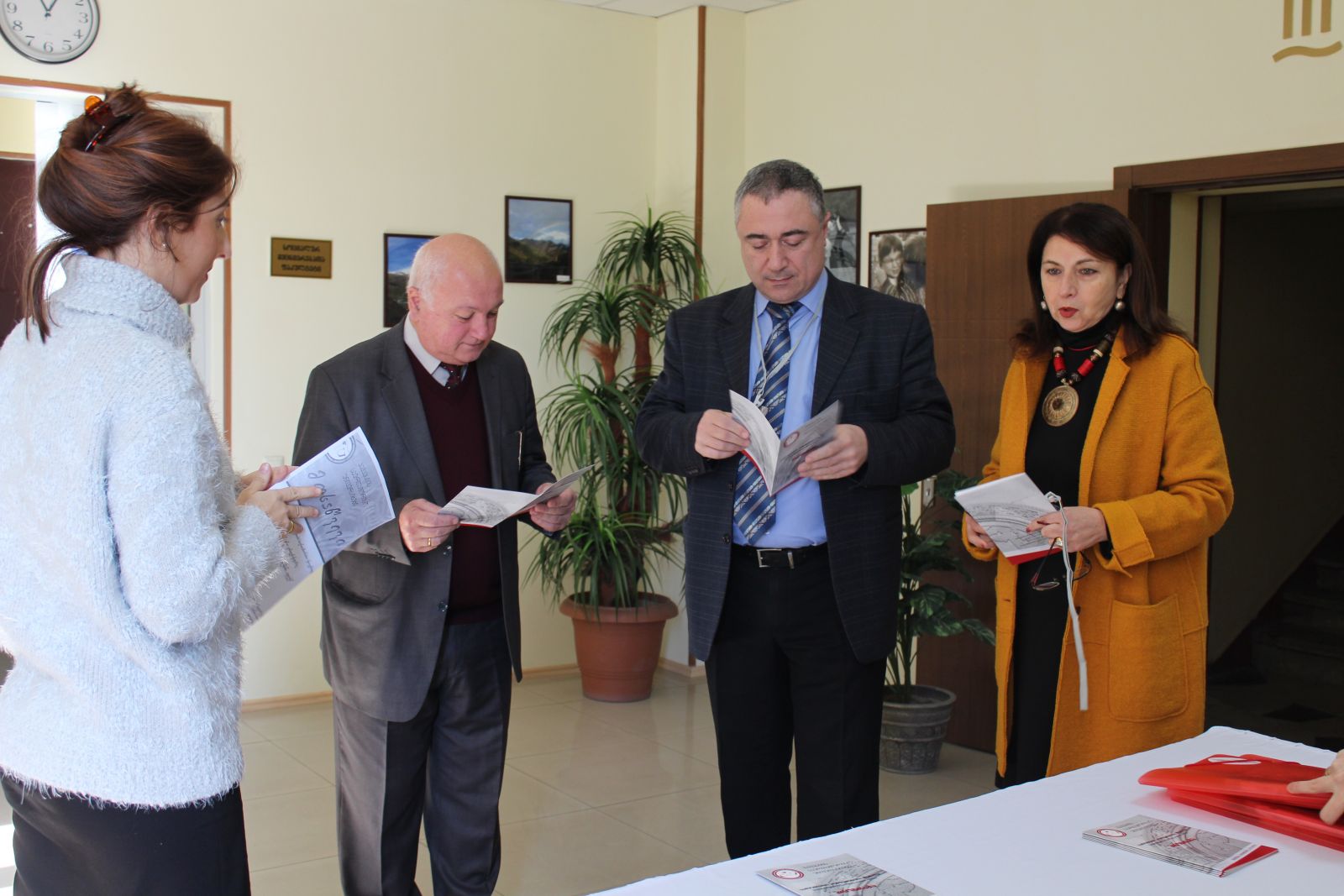 სამეცნიერო კონფერენცია - საქართველოს ეკლესია გუშინ, დღეს